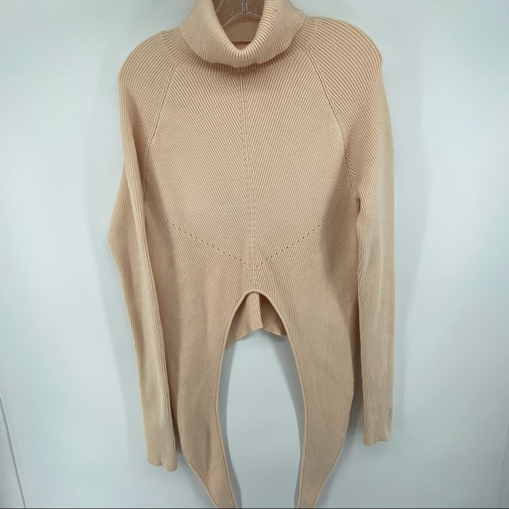 Lovers + Friends Sz Small Pink Sweater